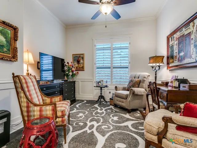 $575,000 | 416 Mission Hill Run, New Braunfels, TX 78132