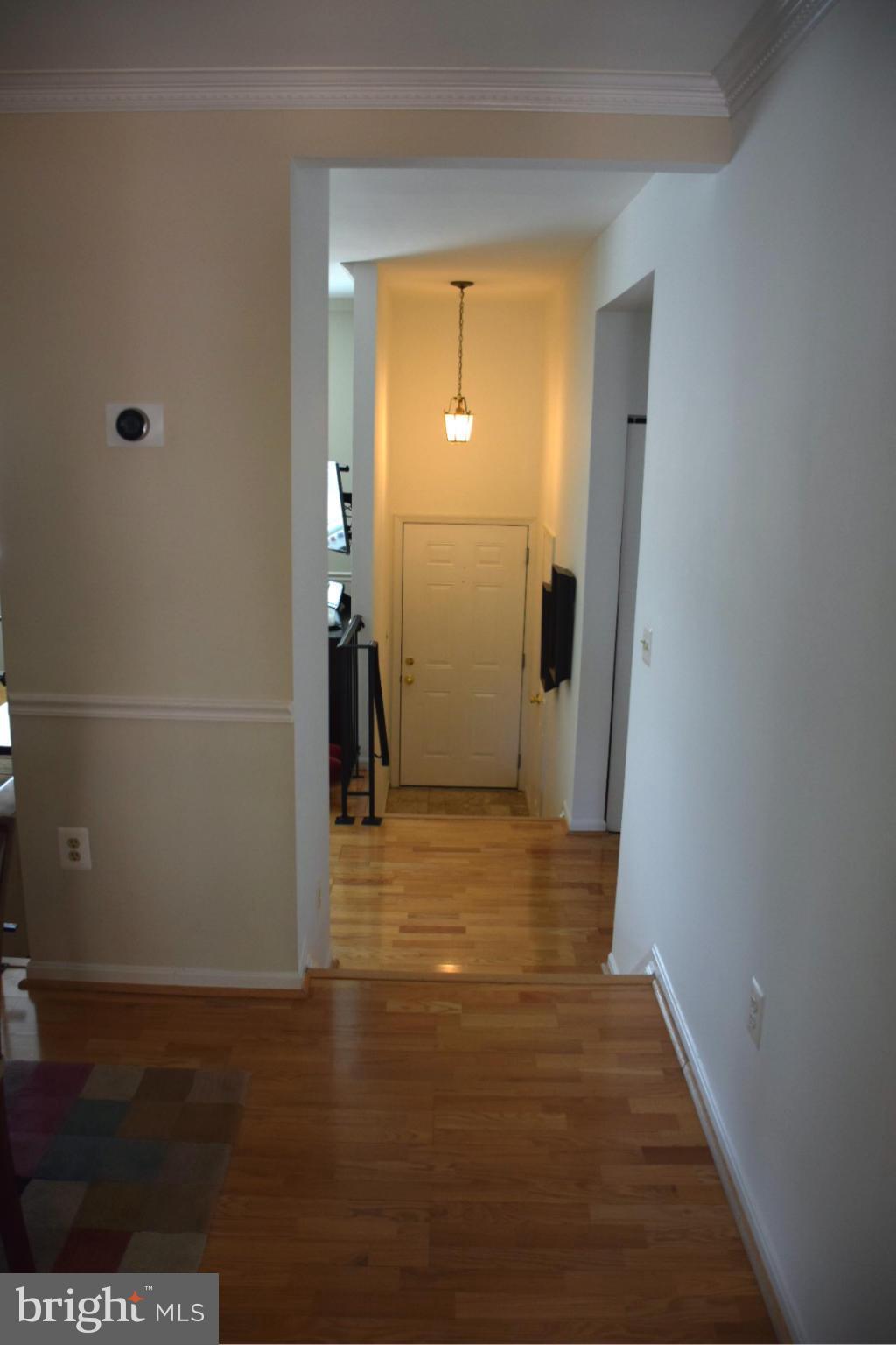 9766 Lakepointe Drive Burke, VA 22015 - Photo 6 of 21 Interior (General)