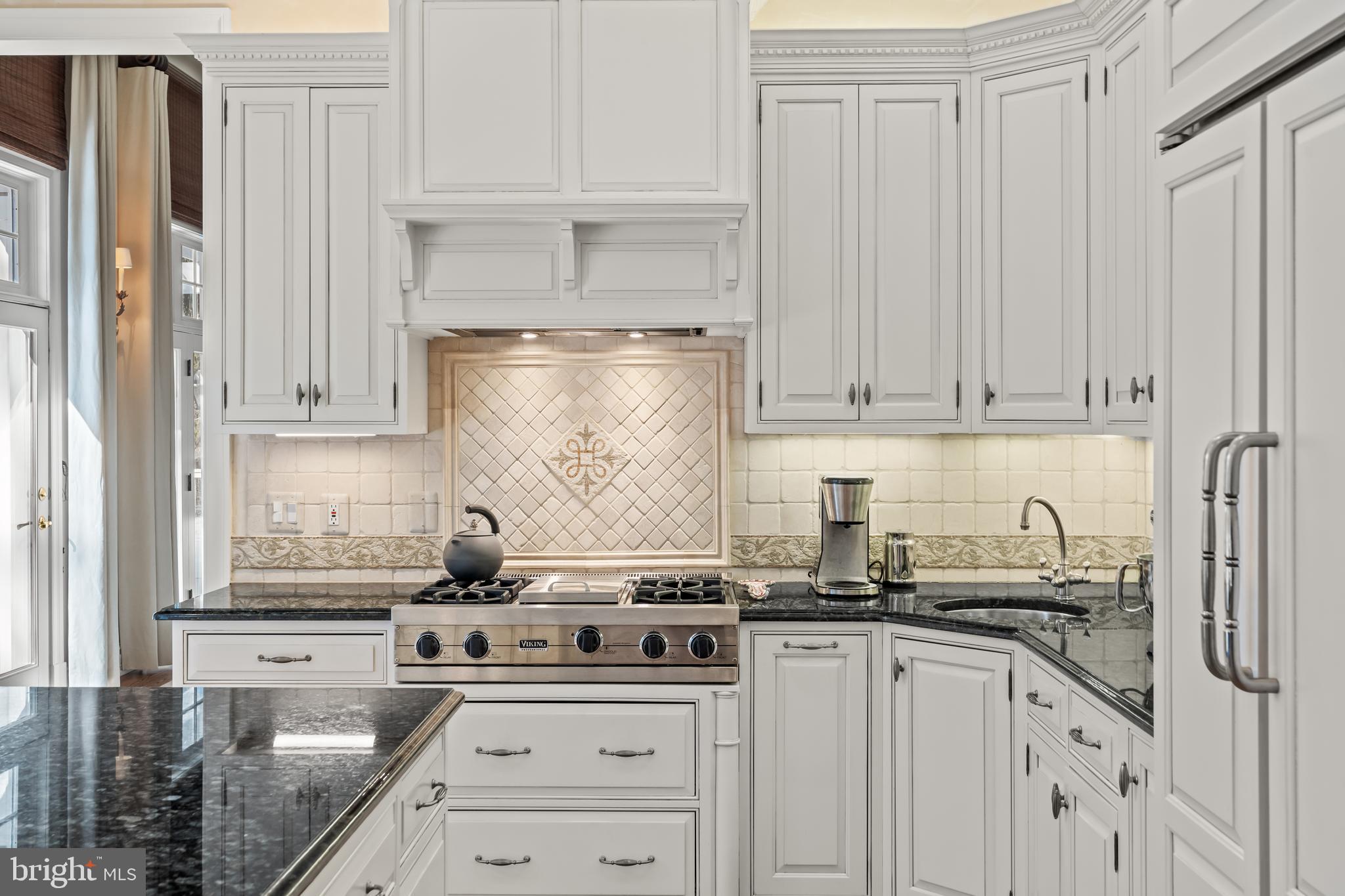 1110 Harvey Road McLean, VA 22101 - Photo 24 of 87 Updated Appliances