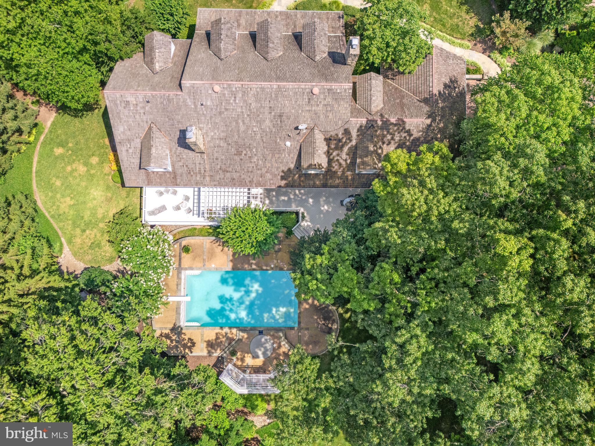 1110 Harvey Road McLean, VA 22101 - Photo 4 of 87 Aerial View