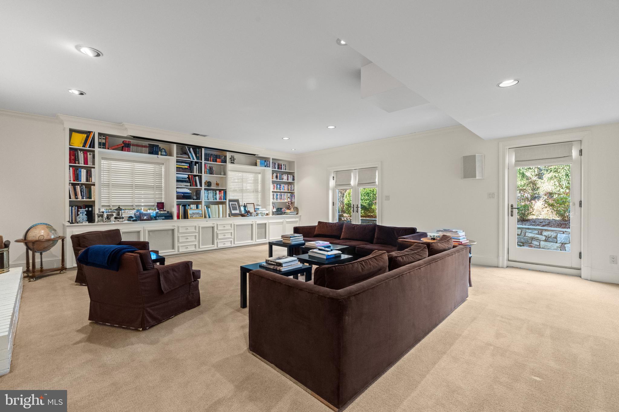 1110 Harvey Road McLean, VA 22101 - Photo 66 of 87 Family Room
