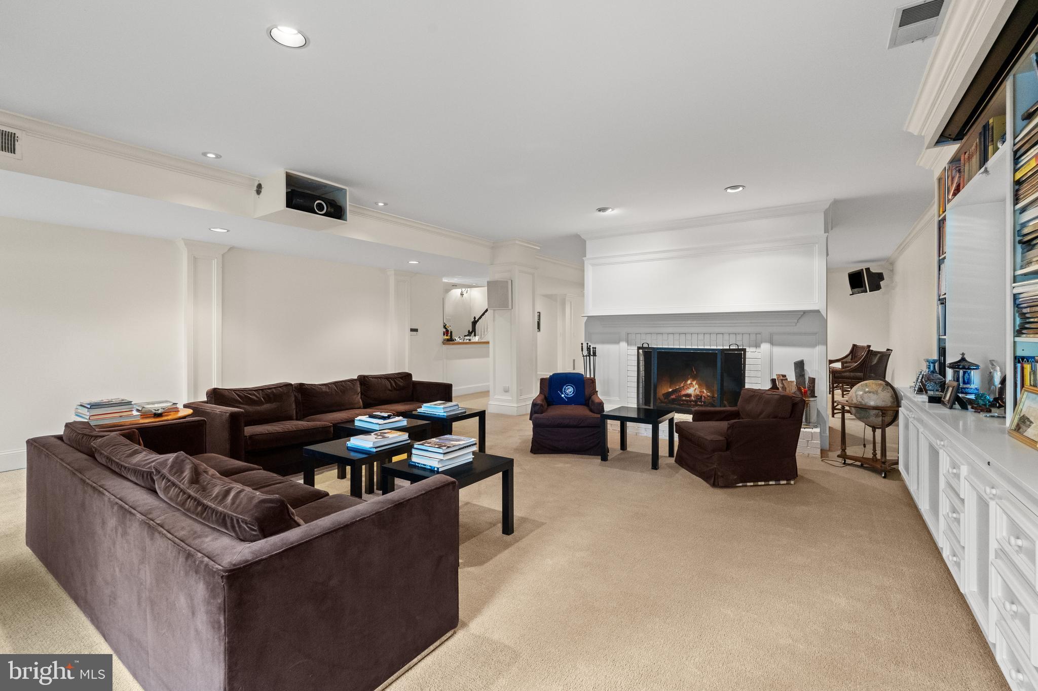 1110 Harvey Road McLean, VA 22101 - Photo 68 of 87 Fireplace in Family Room