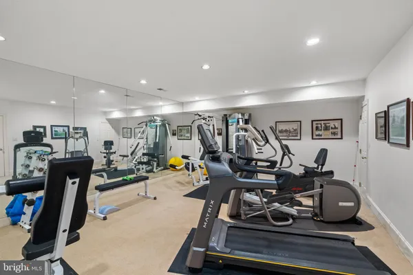 $6,295,000 | 1110 Harvey Road, McLean, VA 22101