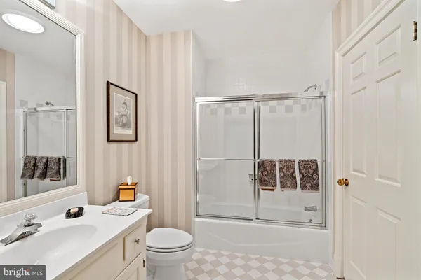 $6,295,000 | 1110 Harvey Road, McLean, VA 22101