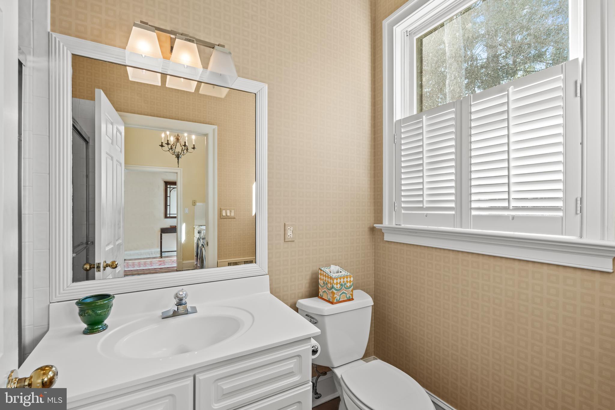 1110 Harvey Road McLean, VA 22101 - Photo 76 of 87 Full Bathroom off Laundry Room