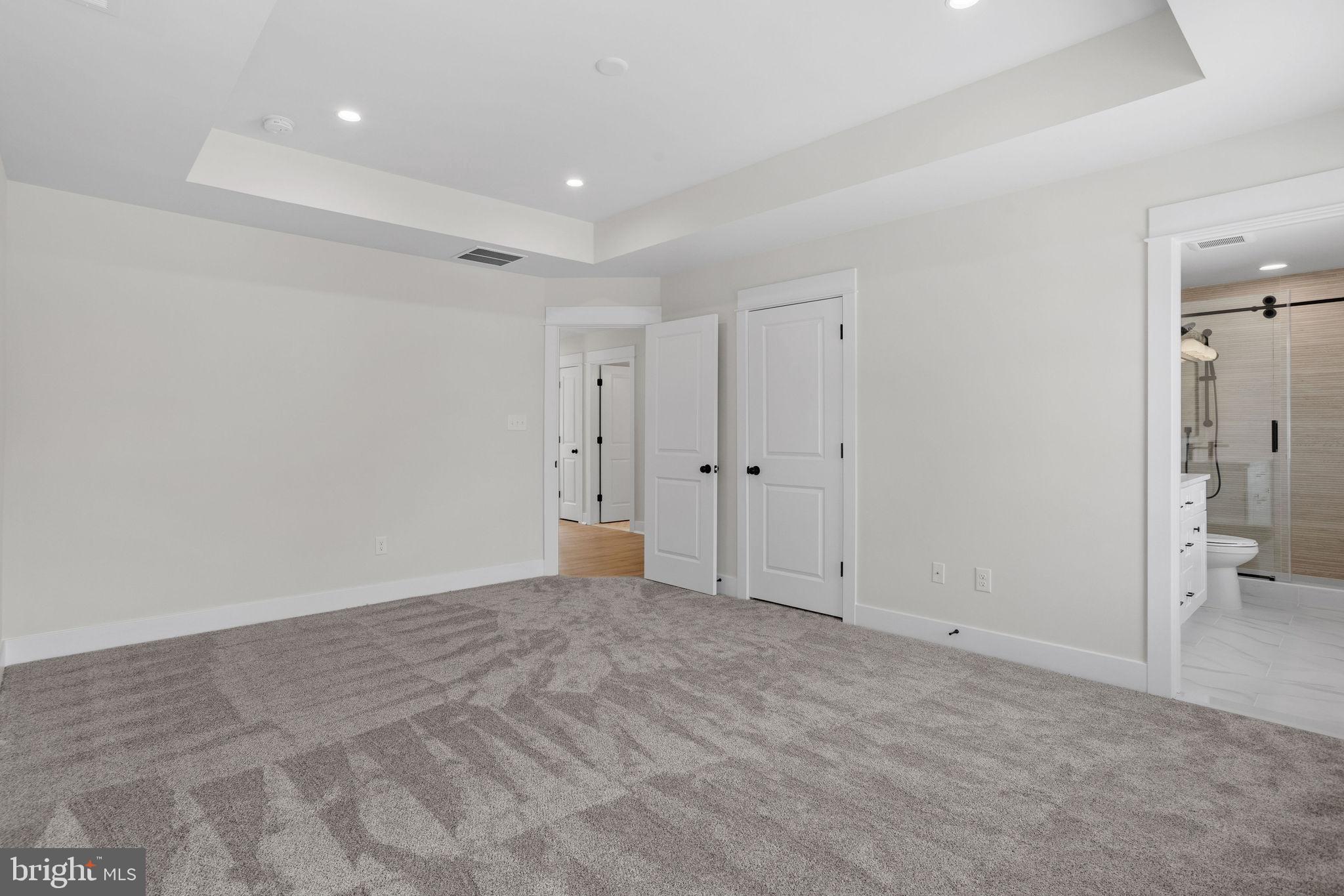 404 Midway Riverton, NJ 08077 - Photo 14 of 20 a view of an empty room