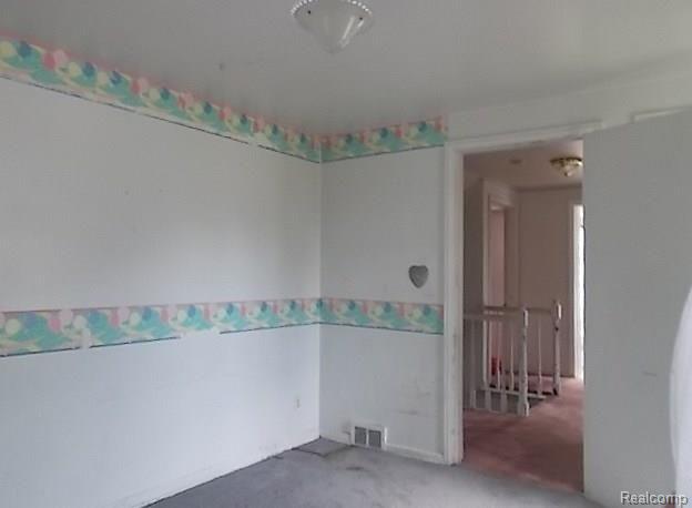 15155 Greenview Road Detroit, MI 48223 - Photo 11 of 13 DSCN3270.jpg