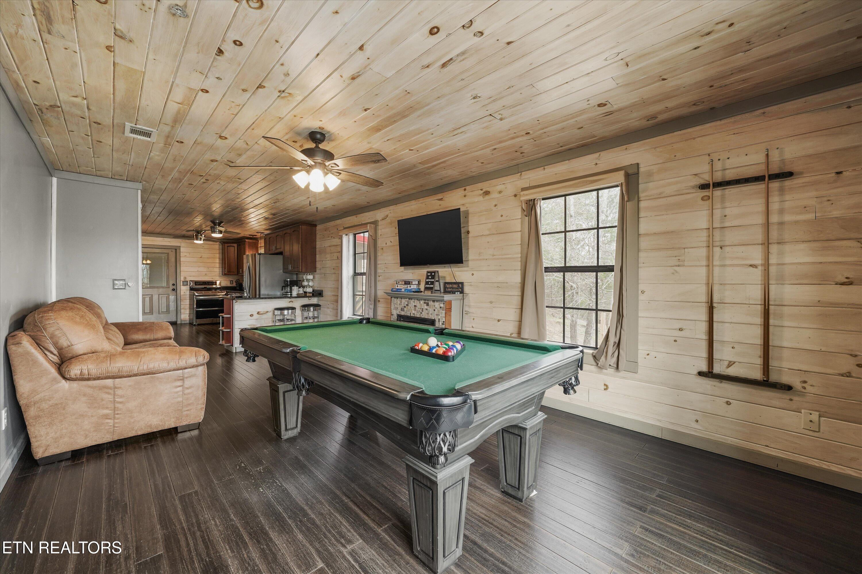 831 Lloyd Huskey Road Pigeon Forge, TN 37863 - Photo 12 of 38 14-831 Lloyd Huskey Rd 10