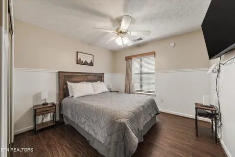 $644,900 | 831 Lloyd Huskey Road, Pigeon Forge, TN 37863