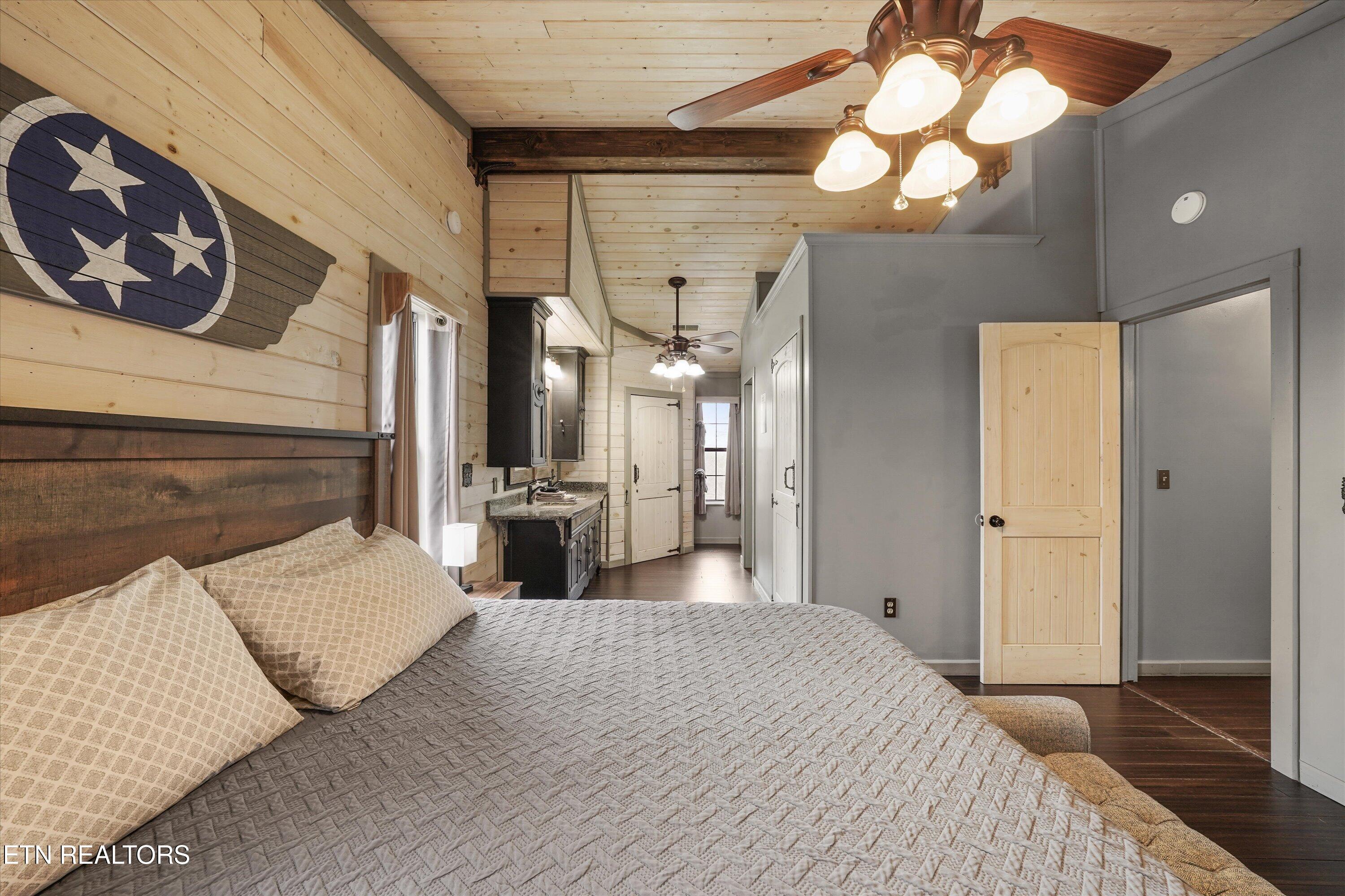 831 Lloyd Huskey Road Pigeon Forge, TN 37863 - Photo 15 of 25 18-831 Lloyd Huskey Rd 14