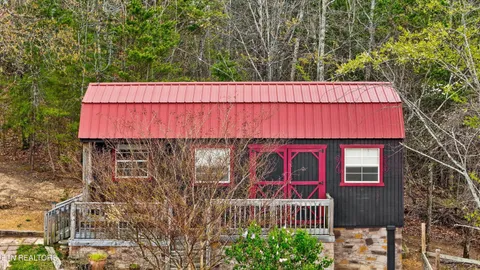 $644,900 | 831 Lloyd Huskey Road, Pigeon Forge, TN 37863