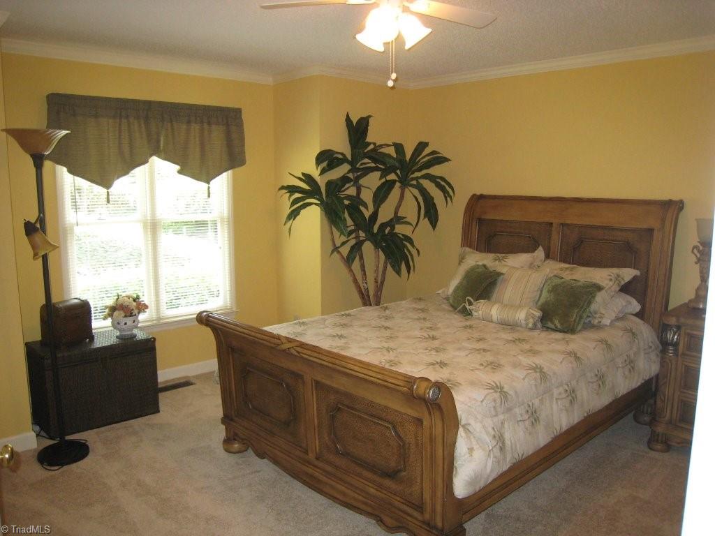 3220 Cross Tree Road Winston-Salem, NC 27106 - Photo 12 of 27
