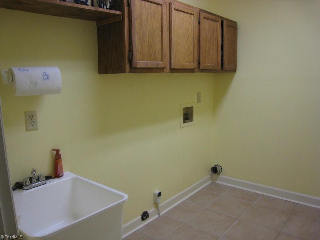 3220 Cross Tree Road Winston-Salem, NC 27106 - Photo 19 of 27