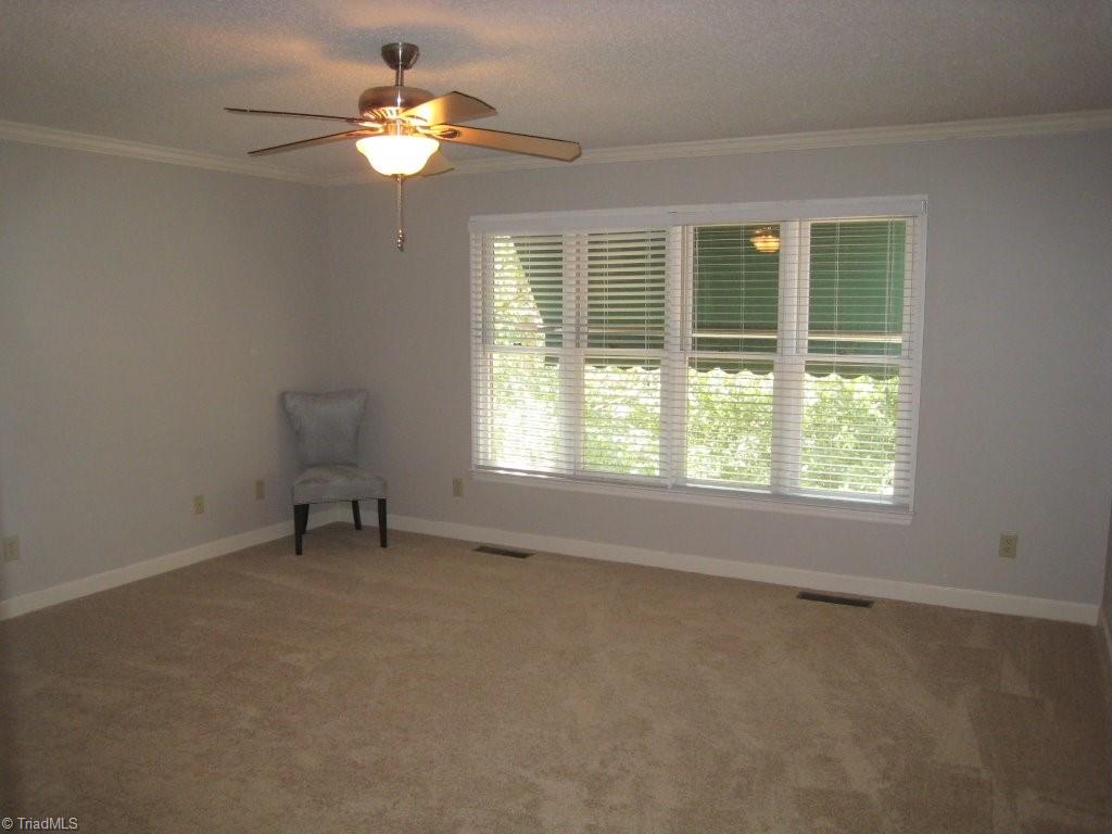 3220 Cross Tree Road Winston-Salem, NC 27106 - Photo 10 of 27