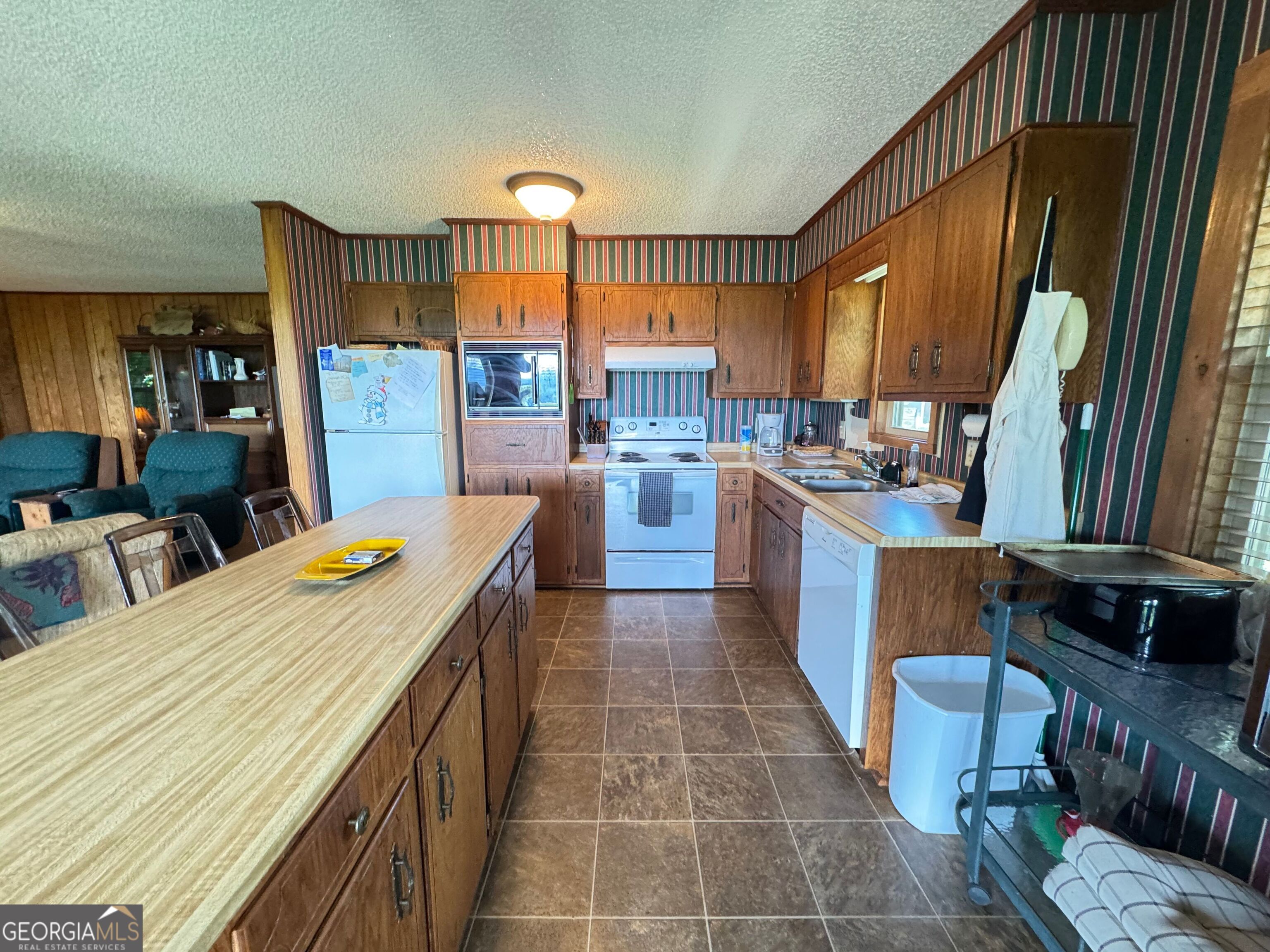 1498 Harris Ridge Road Young Harris, GA 30582 - Photo 11 of 27