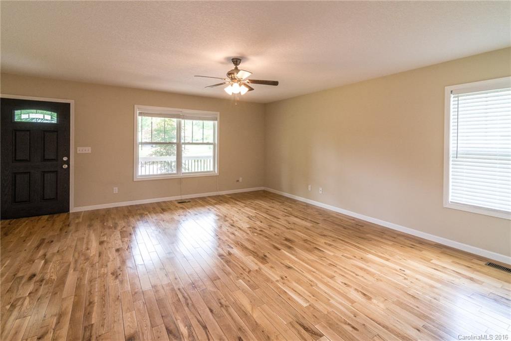 101 Liberty Road, Unit 1 Candler, NC 28715 - Photo 5 of 17 Gallery Image 5