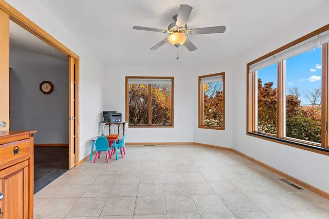 $619,900 | 9410 Memory Lane, Neenah, WI 54956