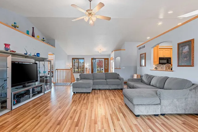 $619,900 | 9410 Memory Lane, Neenah, WI 54956