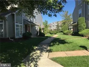 $254,900 | 2406 B Yarmouth Lane, Mount Laurel, NJ 08054