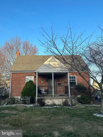 $334,900 | 119 Folcroft Avenue, Folcroft, PA 19032