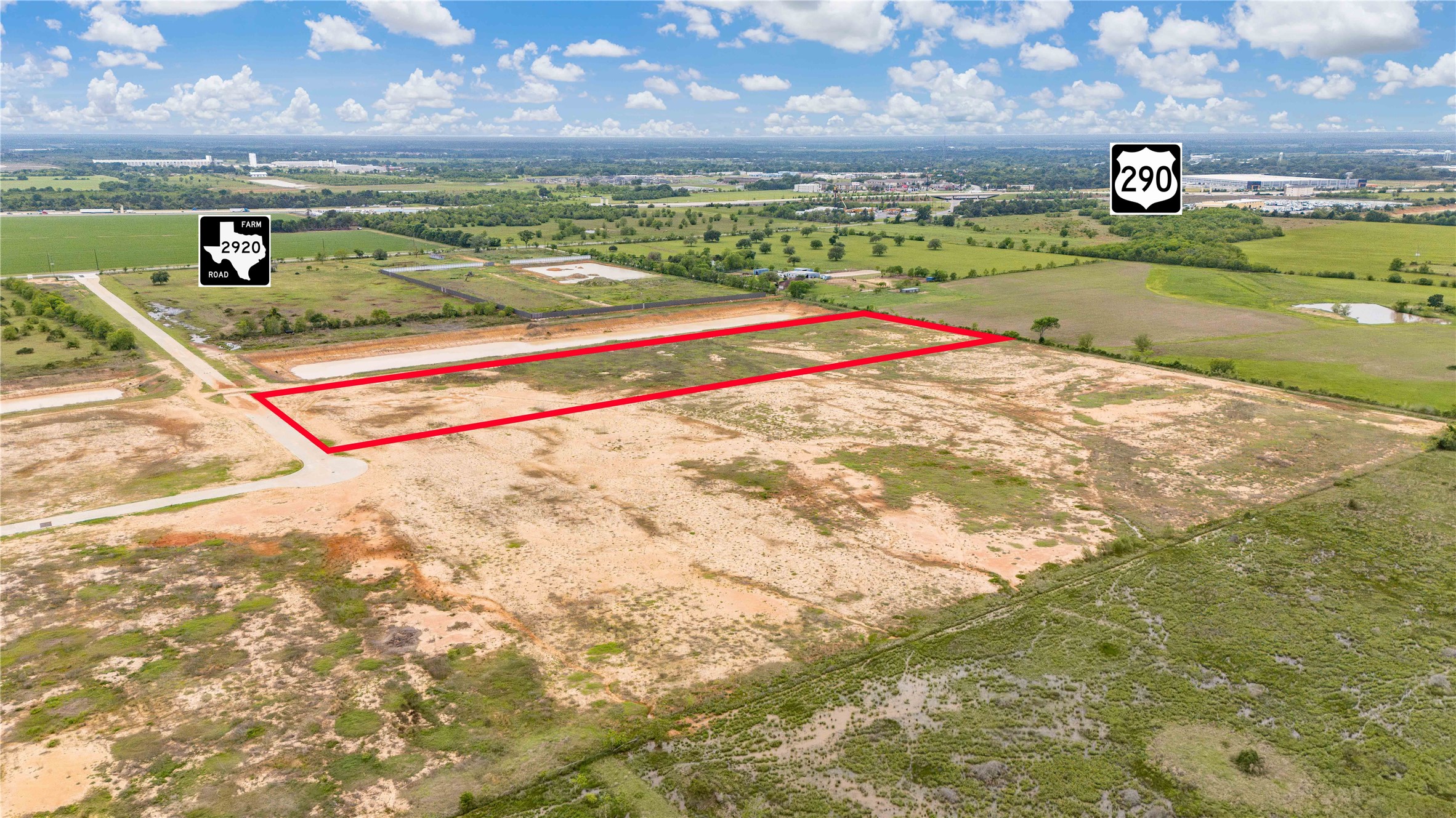 9.1414 Binford Rd/fm 2920 Road Waller, TX 77484 - Photo 4 of 7 a view of an ocean and beach