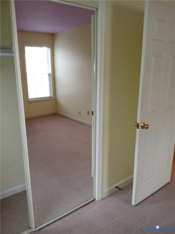 6332 Springcrest Lane Richmond, VA 23231 - Photo 20 of 38 an empty room with windows