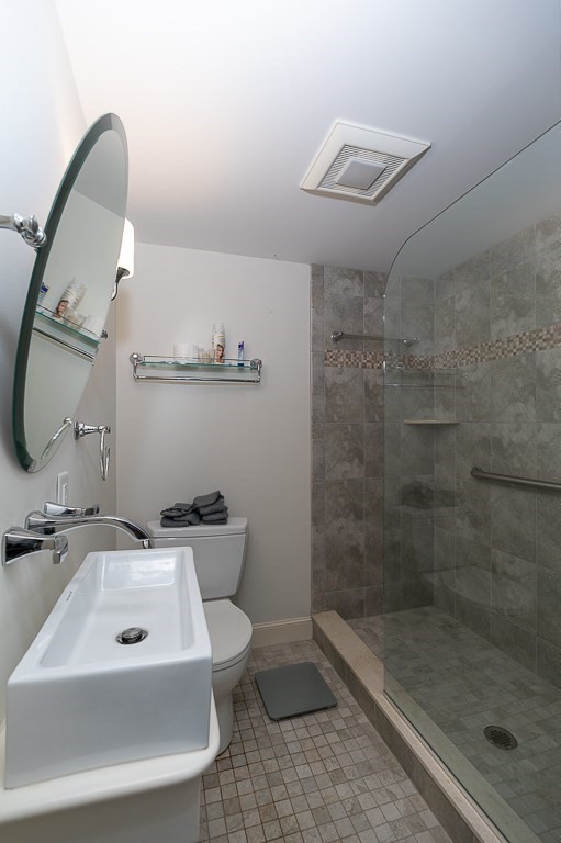 6 Bennett Street Manchester, MA 01944 - Photo 18 of 35 Gallery Image 18