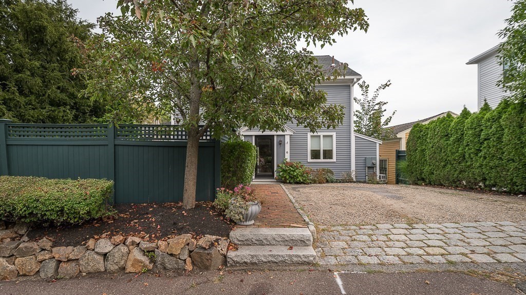 6 Bennett Street Manchester, MA 01944 - Photo 20 of 35 Gallery Image 20