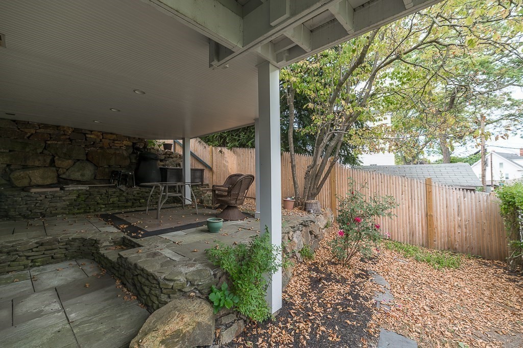 6 Bennett Street Manchester, MA 01944 - Photo 27 of 35 Gallery Image 27