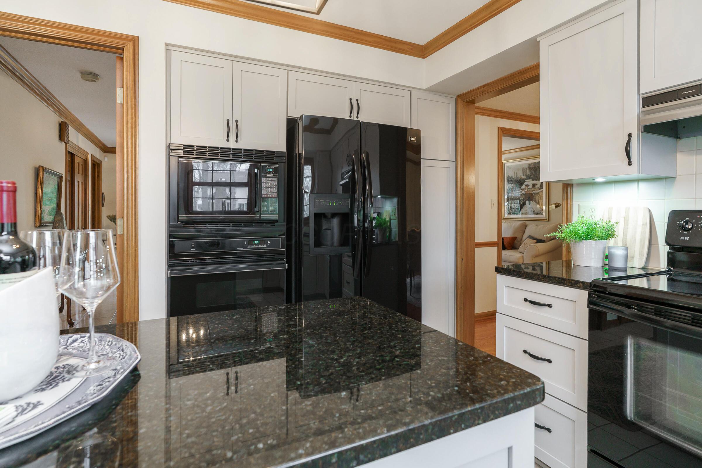 1178 Springtree Lane Westerville, OH 43081 - Photo 15 of 55 Kitchen