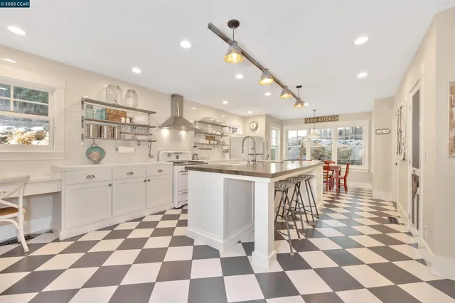 $3,595,000 | 935 Reliez Station Road, Lafayette, CA 94549