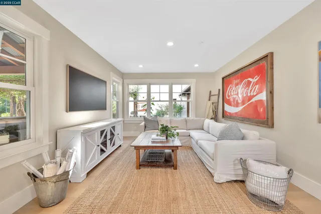 $3,595,000 | 935 Reliez Station Road, Lafayette, CA 94549