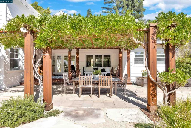 $3,595,000 | 935 Reliez Station Road, Lafayette, CA 94549