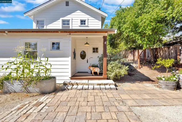 $3,595,000 | 935 Reliez Station Road, Lafayette, CA 94549