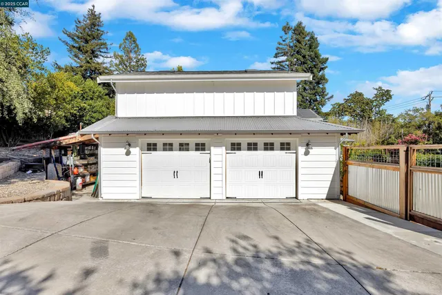 $3,595,000 | 935 Reliez Station Road, Lafayette, CA 94549