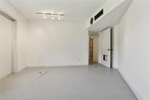 $269,900 | 621 Bouny Street, New Orleans, LA 70114