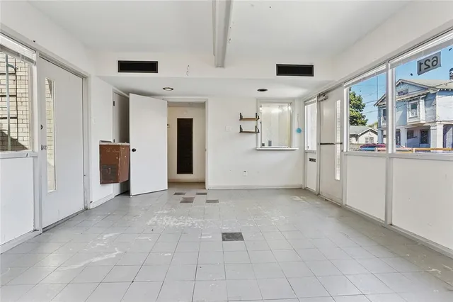 $269,900 | 621 Bouny Street, New Orleans, LA 70114