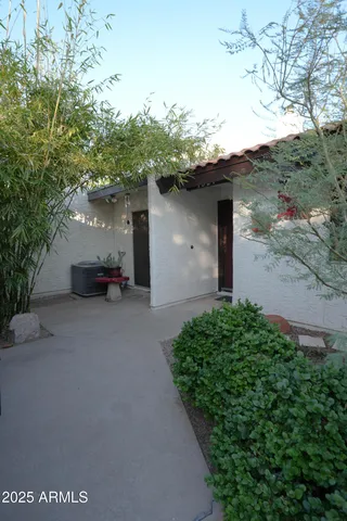 $405,000 | 1527 South River Drive, Tempe, AZ 85281