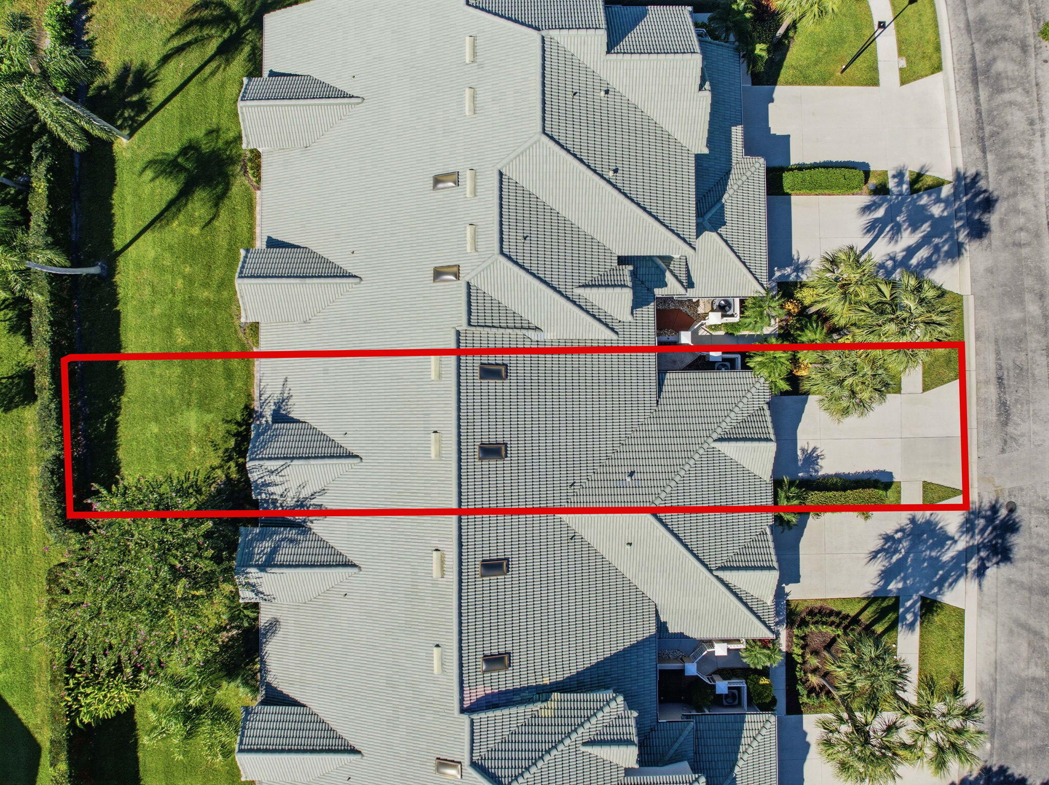 1632 Southwest Harbour Isles Circle, Unit 88 Port St. Lucie, FL 34986 - Photo 27 of 36 an aerial view of outdoor space