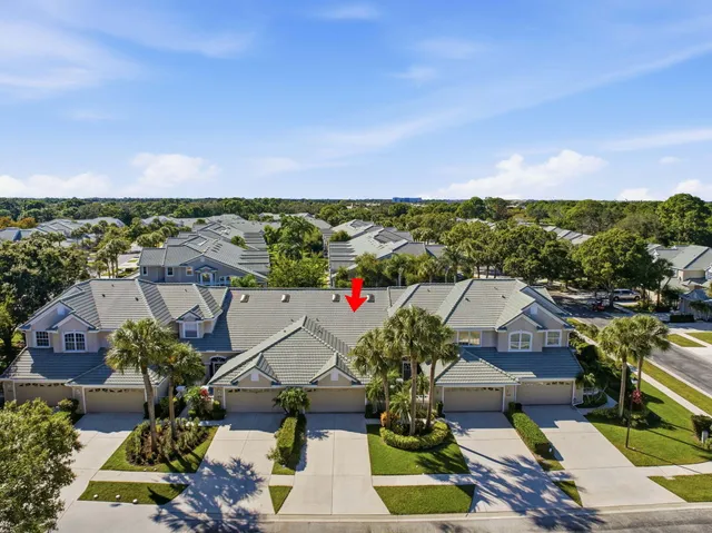 $2,400 | 1632 Southwest Harbour Isles Circle, Unit 88, Port St. Lucie, FL 34986