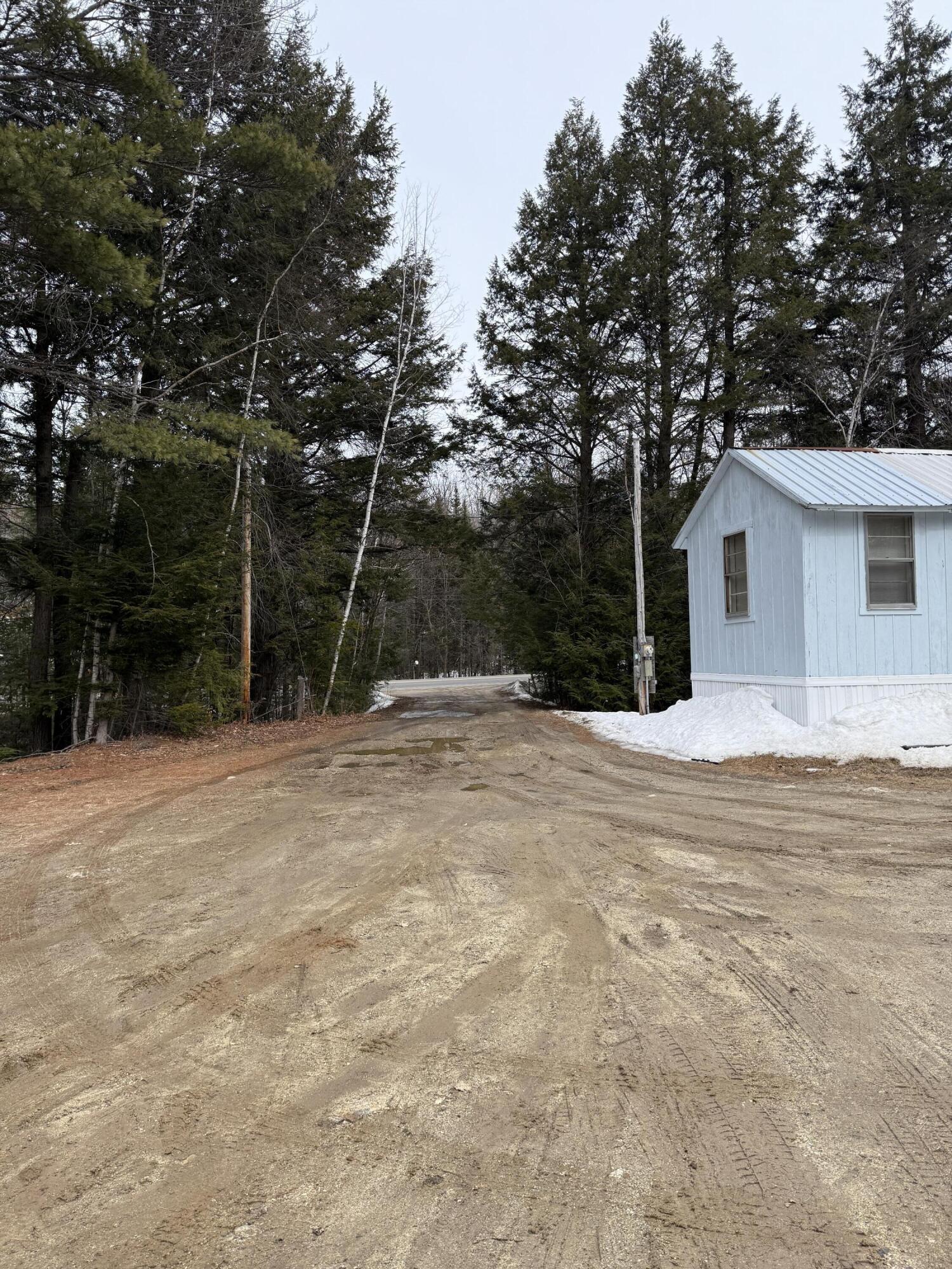 299-303 Hebron Road Paris, ME 04281 - Photo 2 of 5 Shared driveway