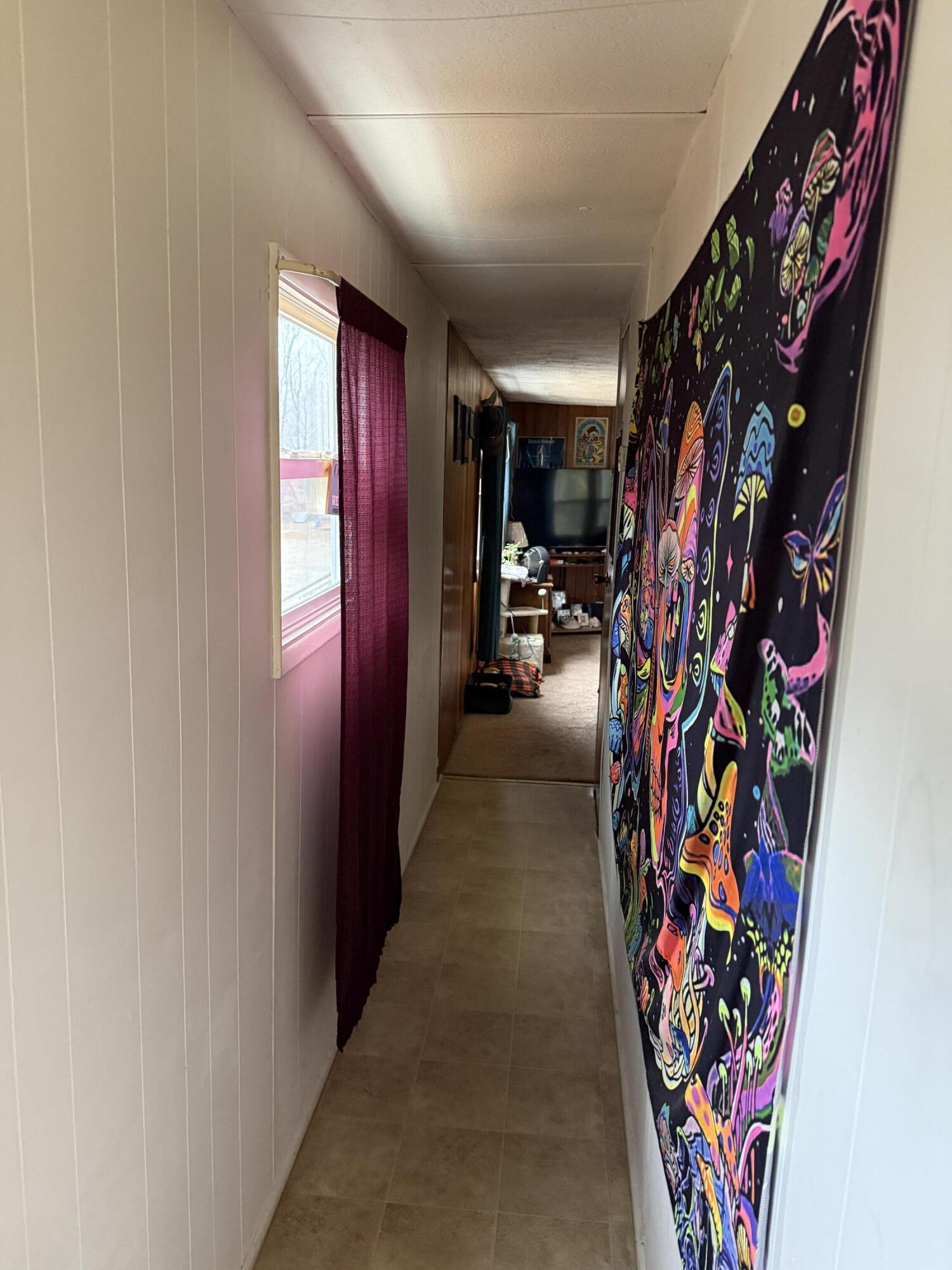 299-303 Hebron Road Paris, ME 04281 - Photo 10 of 23 303 Hallway