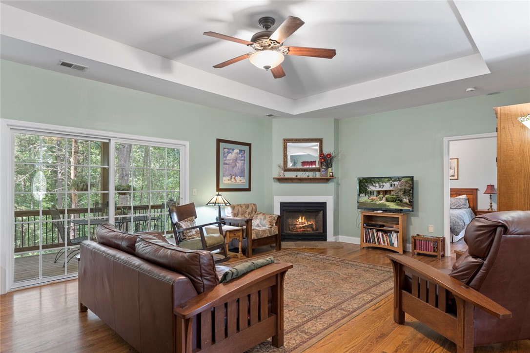 521 Ivy Spring Court Seneca, SC 29678 - Photo 4 of 33 Gallery Image 4