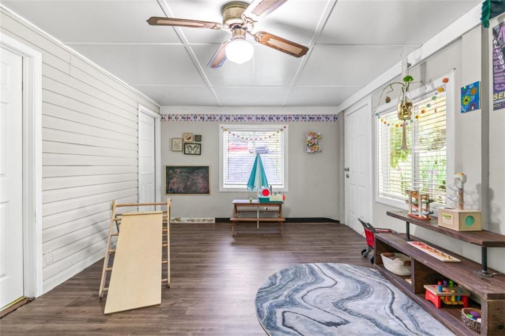 5077 Redan Road Stone Mountain, GA 30088 - Photo 15 of 28
