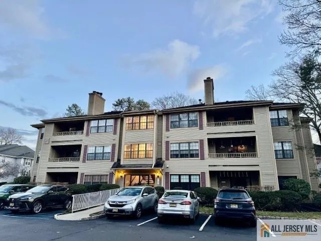 $2,400 | 2803 Ridgefield Court, Helmetta, NJ 08828