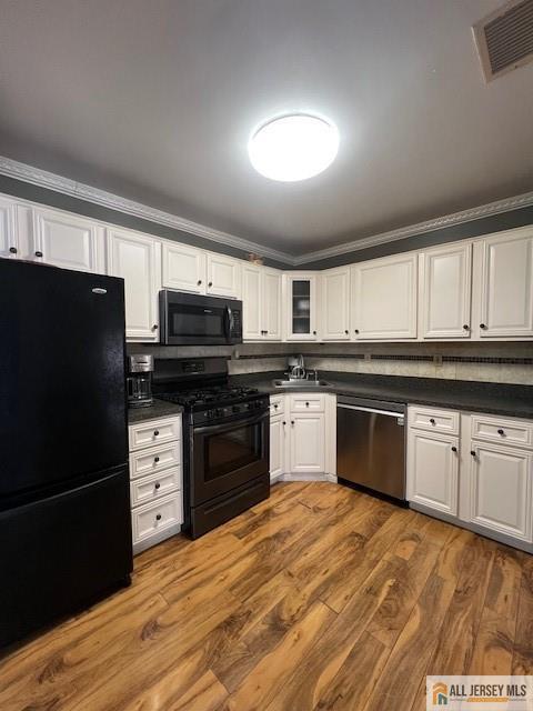 2803 Ridgefield Court Helmetta, NJ 08828 - Photo 4 of 23