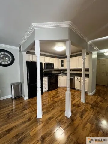 $2,400 | 2803 Ridgefield Court, Helmetta, NJ 08828