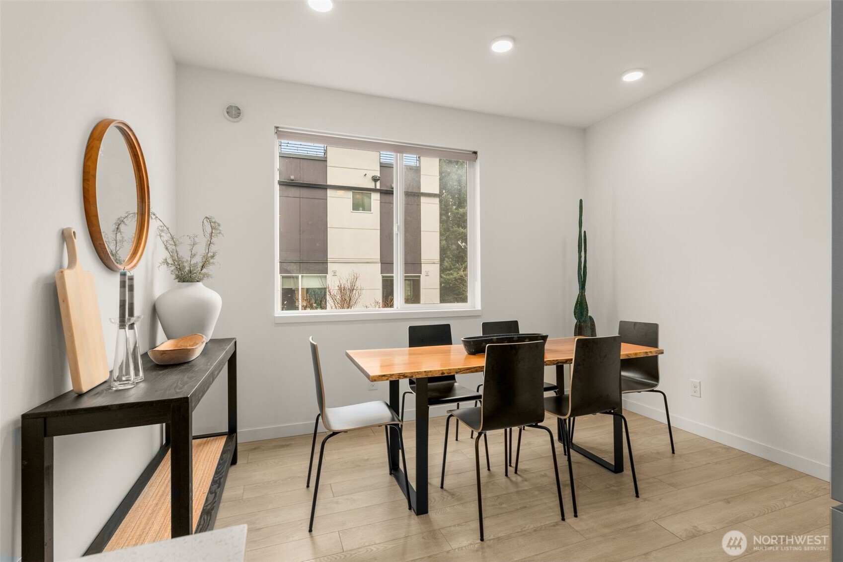1638 20th Avenue, Unit B Seattle, WA 98122 - Photo 15 of 36