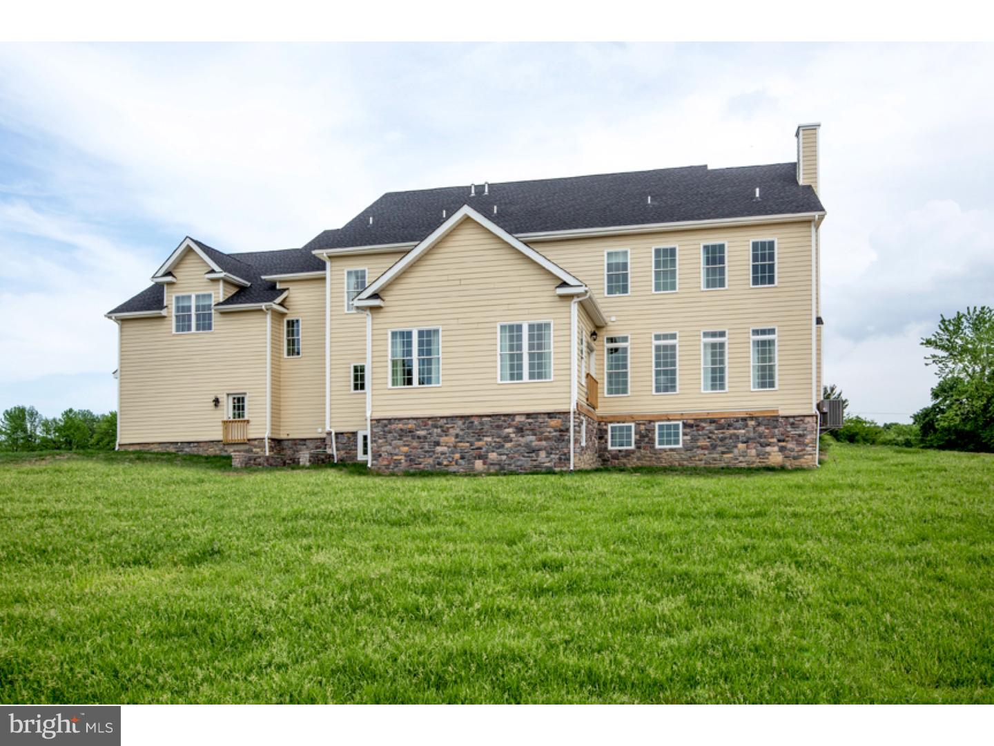 749 Garwood Road Moorestown, NJ 08057 - Photo 25 of 25 Exterior Back