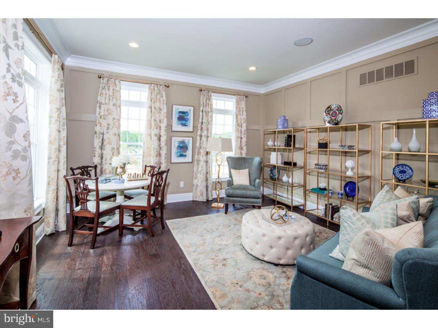 749 Garwood Road Moorestown, NJ 08057 - Photo 4 of 25 Living Room